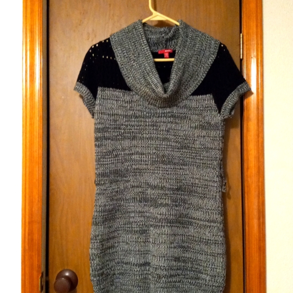 BONGO  Black and Grey sweater dress size XL